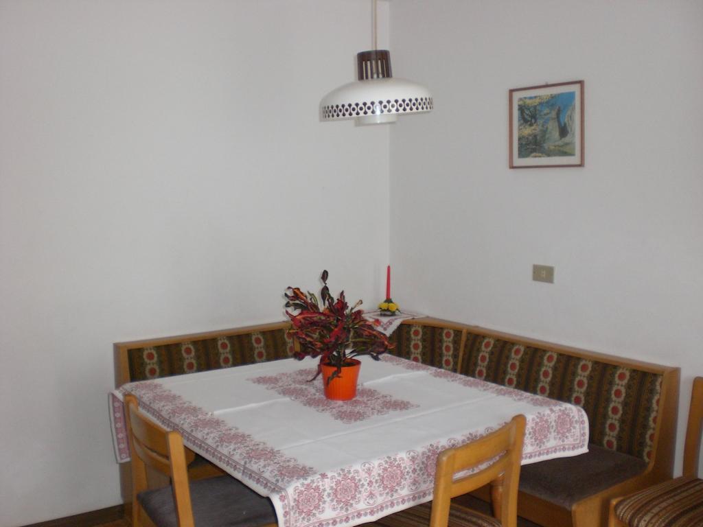 Tschagghof Villa Castelrotto Ruang foto